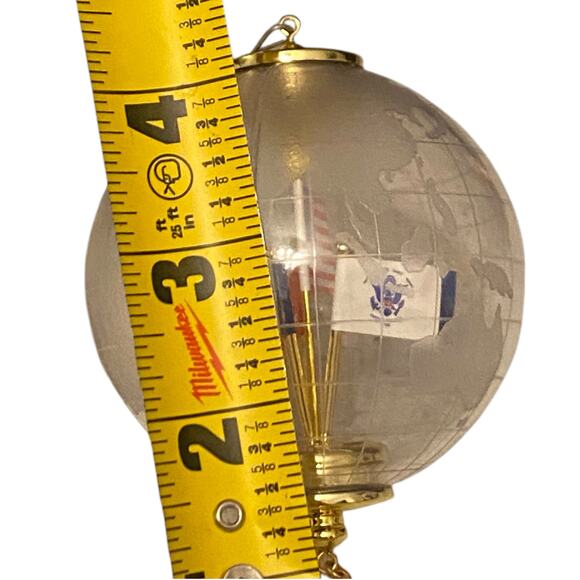 2007 Hallmark USA Globe Military Flags Christmas Ornament A World of Freedom - Picture 8 of 11